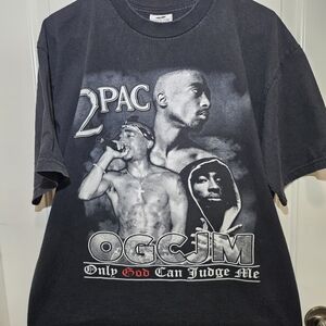 TUPAC PRO CLUB GRAPHIC T-SHIRT